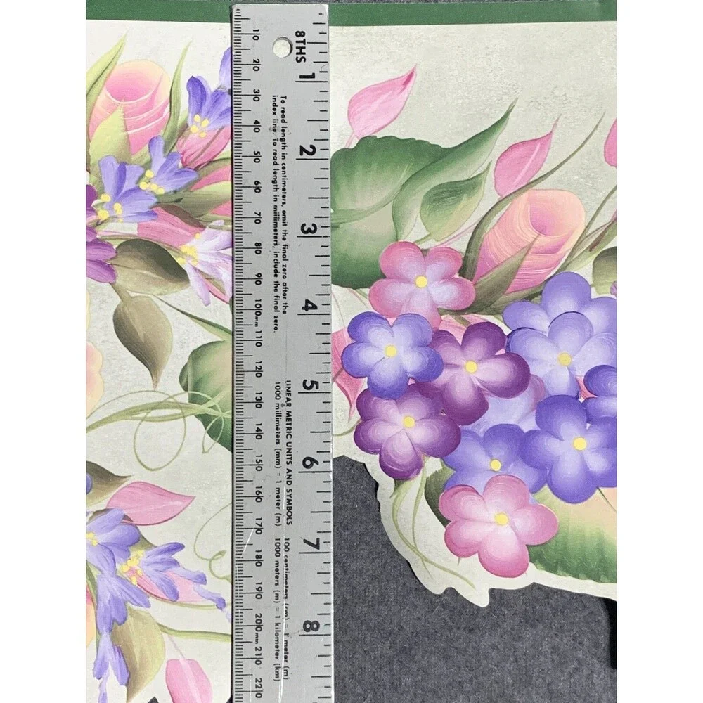 Bright Flower Garden Wallpaper Laser Cut Border Lisianthus & Fordget-Me-Nots